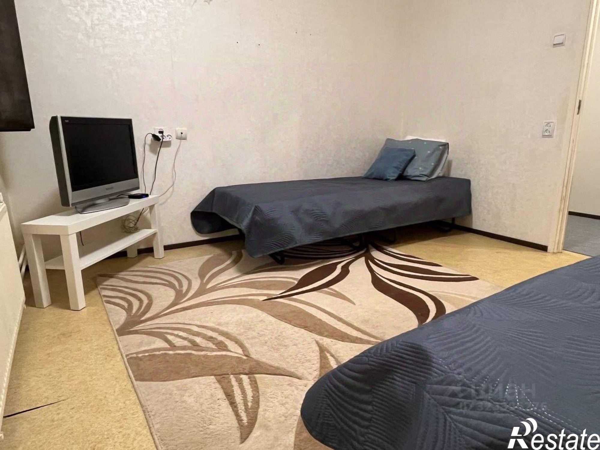 Сдать квартиру за 75 000 рублей на Интернациональная улица, 7