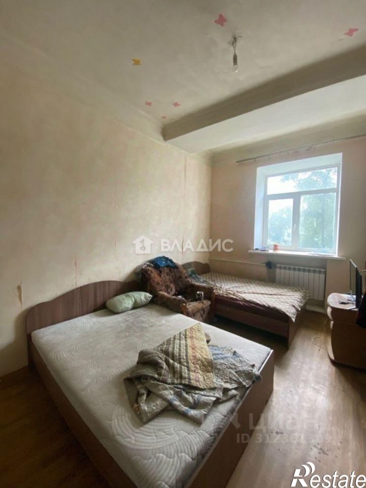 3-комн квартира улица Мира, 2,  д. 2