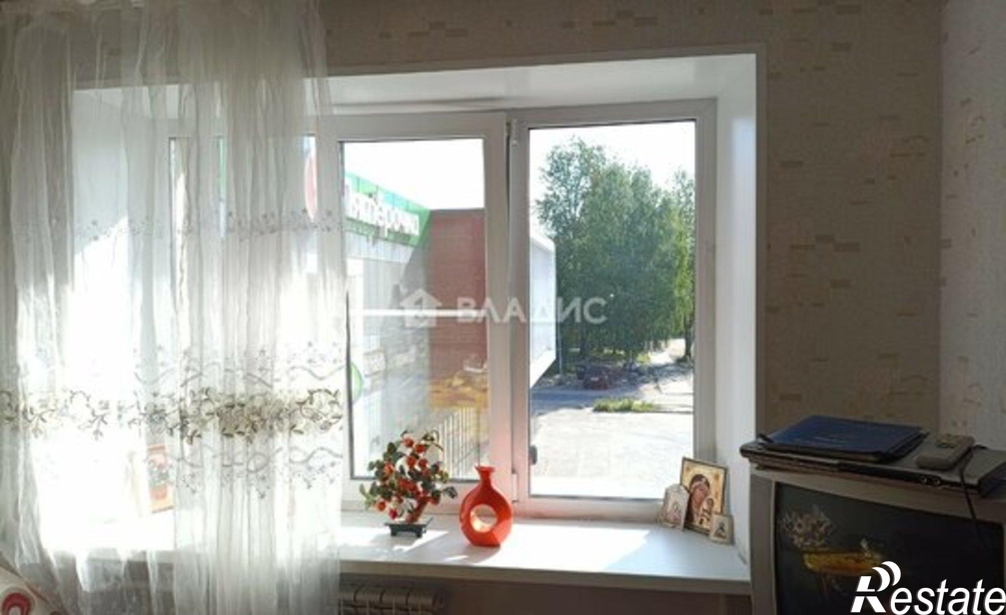 Купить квартиру за 2 500 000 рублей на бульвар Советов, 4