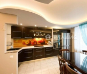 3-комн, 90кв м, этаж 3/5 Чистая улица, 3