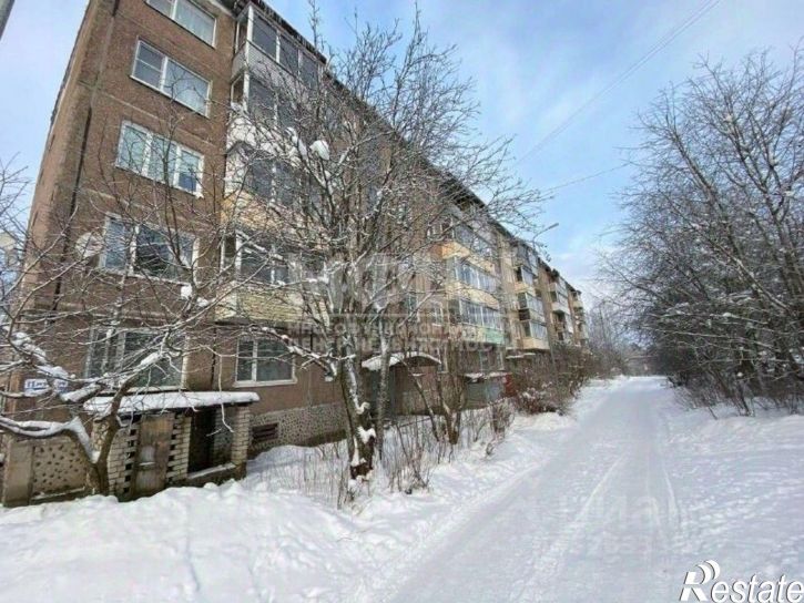4-комн квартира улица Кайманова, 11,  д. 11