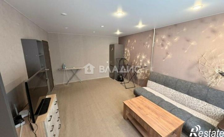 2-комн квартира б-р Советов, 8,  д. 8