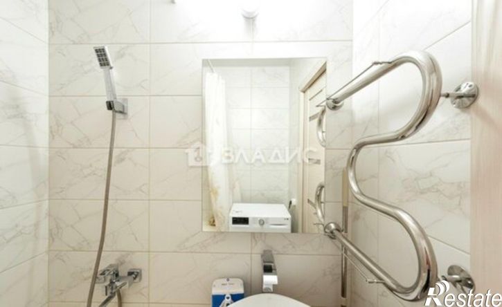 4-комн квартира улица Бумажников, 44,  д. 44