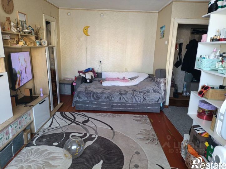 2-комн квартира улица Дзержинского, 13,  д. 13