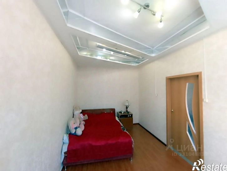 5-комн квартира улица Фрунзе, 1,  д. 1