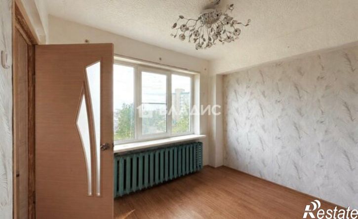 3-комн квартира Петрозаводск, улица Антонова, 8А