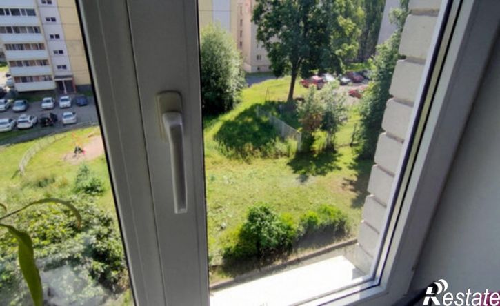3-комн квартира Петрозаводск, улица Калинина, 51А