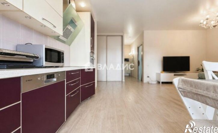 4-комн квартира Петрозаводск, улица Зайцева, 8