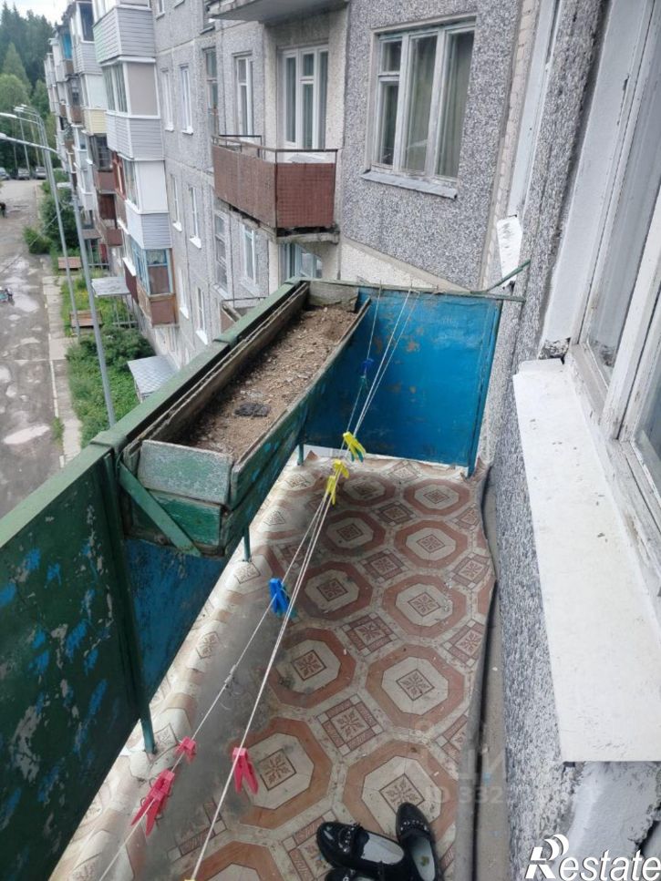 4-комн квартира ул Кайманова, 2,  д. 2