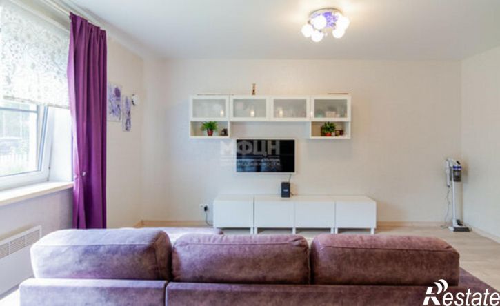 2-комн квартира Петрозаводск, улица Роберта Рождественского, 4