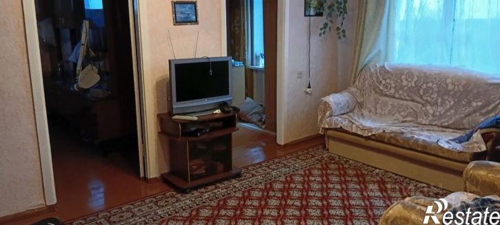 4-комн квартира ул Каменева, 8,  д. 8