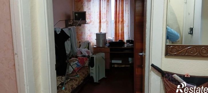 4-комн квартира ул Каменева, 8,  д. 8