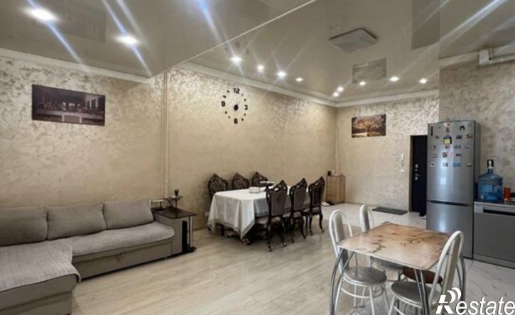 3-комн квартира Петрозаводск, улица Чкалова, 40
