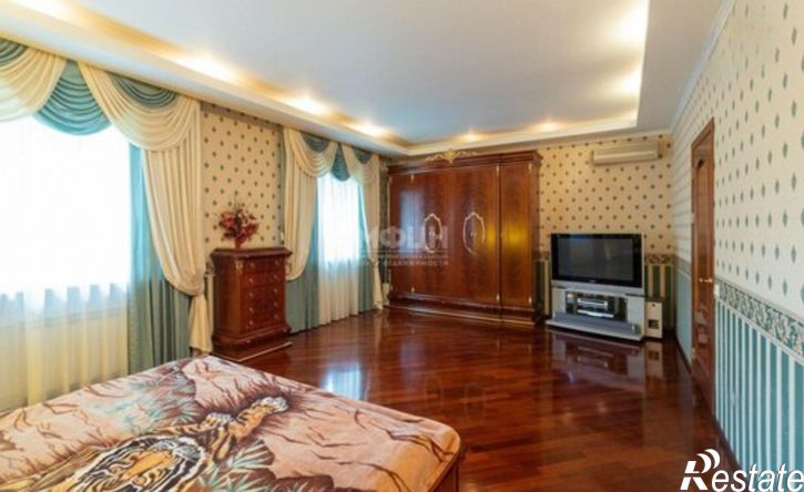 3-комн квартира Петрозаводск, улица Андропова, 10