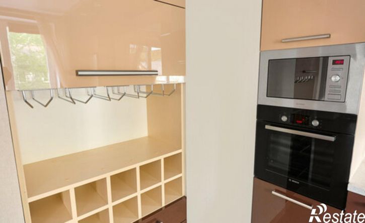 3-комн квартира Петрозаводск, Коммунальная улица, 1