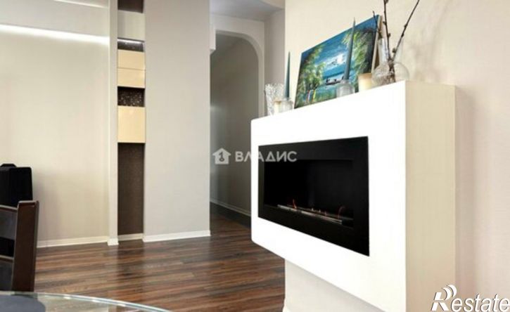 4-комн квартира Петрозаводск, улица Чапаева, 42А