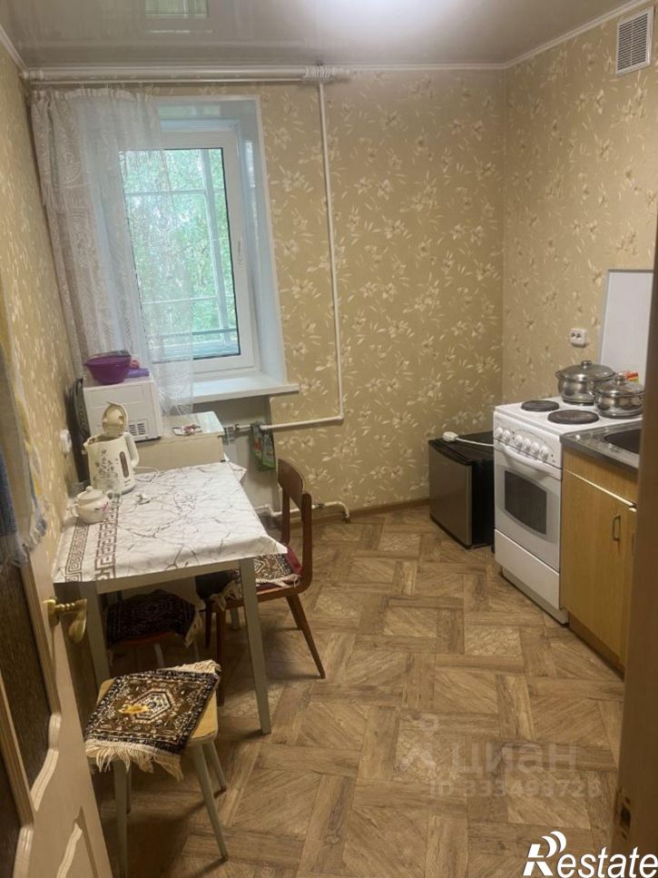 3-комн квартира ул М.Горького, 2,  д. 2