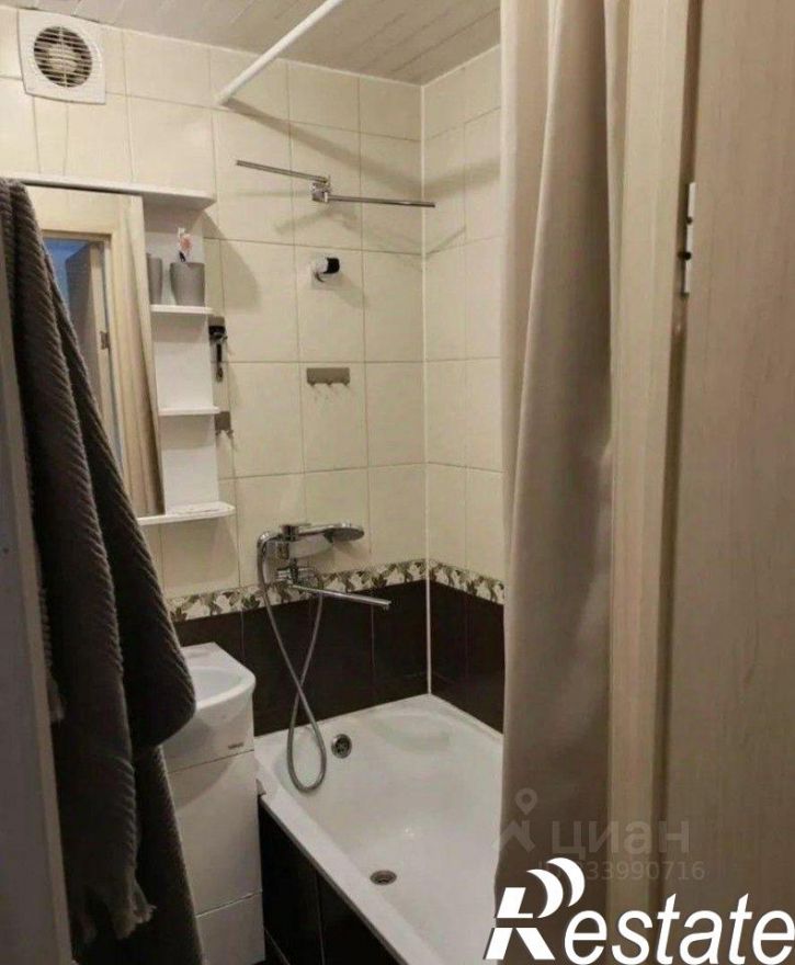 3-комн квартира улица Спиридонова, 9А,  д. 9А