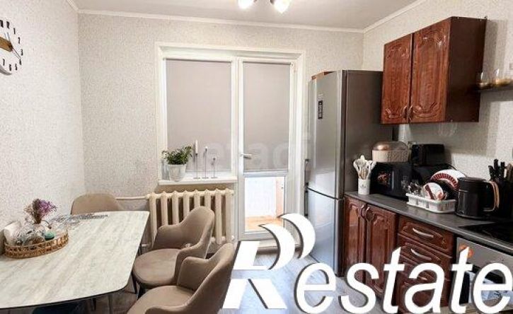 3-комн квартира улица 8 Марта, 2А,  д. 2А