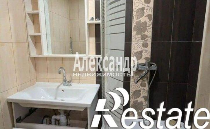 2-комн квартира Железнодорожный переулок, 11,  д. 11