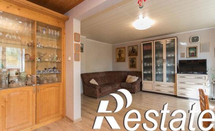4-комн квартира улица Карла Маркса, 40,  д. 40